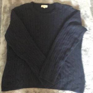 Women’s sweater